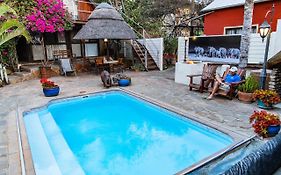 Chameleon Backpackers & Guesthouse